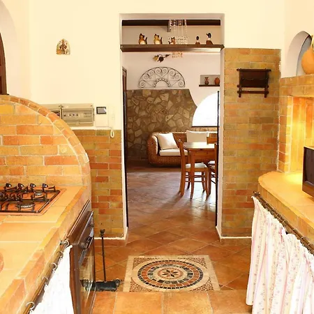 Villa Porto Rais *